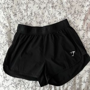 GYMSHARK TRAINING LOOSE FIT SHORTS